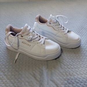 Nautica Women's White and Tan Sneakers